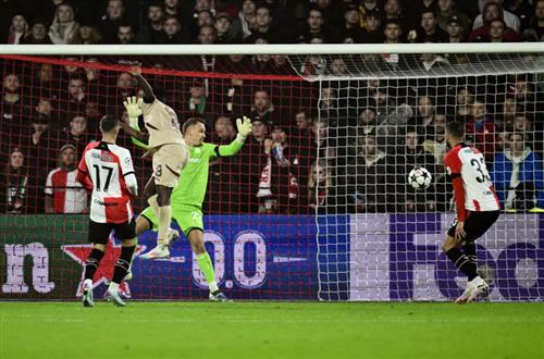 Фейеноорд против Ред Булл Зальцбург