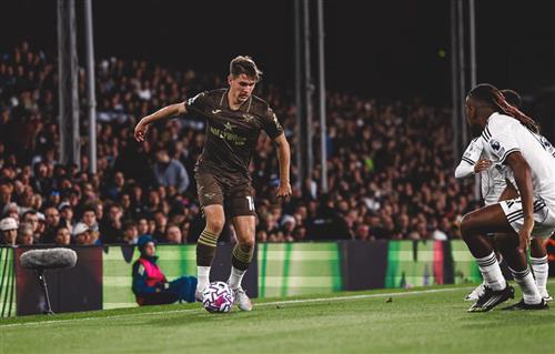 Фулхэм против Брентфорда