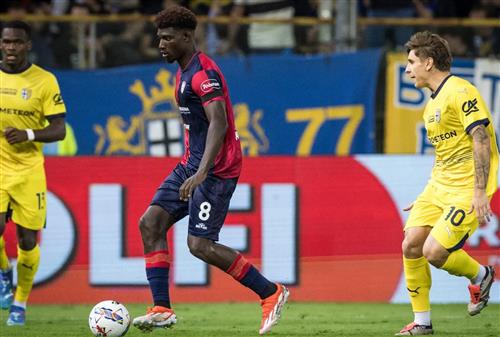 Парма против Кальяри