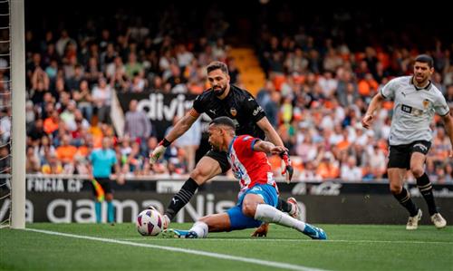 Валенсия против Жироны