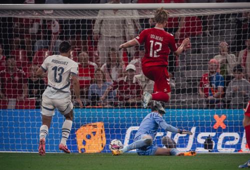 Дания против Швейцарии