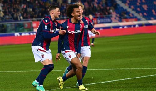 Болонья против Лечче