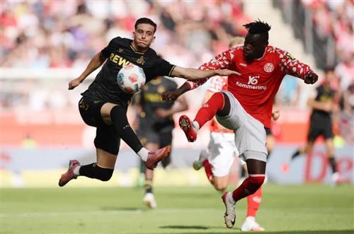 Майнц 05 против ФК Кёльн