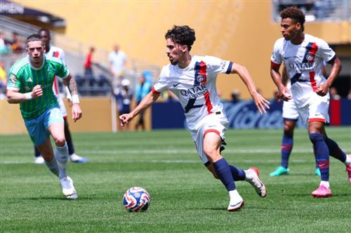 Сиэтл Саундерс против Пари Сен-Жермен