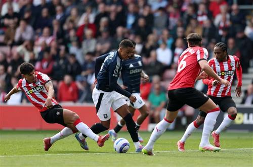 Саутгемптон против Астон Вилла