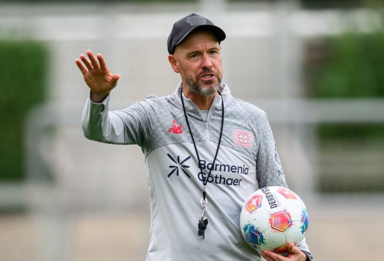 Романо: Цзяфу связался с Тен Хахе после того, как Хейтинга закончил занятия, и в настоящее время обе стороны ведут переговоры.