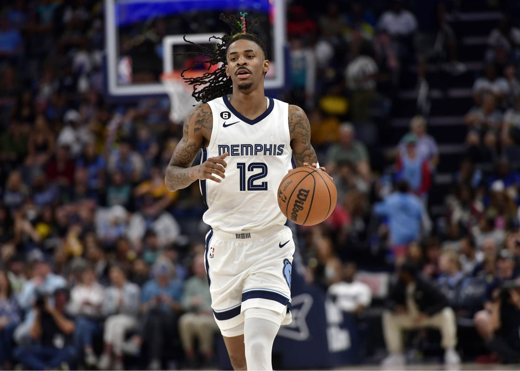 «Гриззлис» по-прежнему лидировали, забив 5 из 18 трехочковых за тайм. Джексон и Морант в сумме набрали 22 очка.