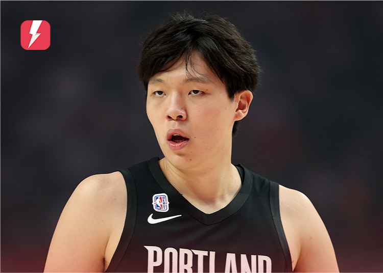 Ян Хансен рассказывает об инструкциях Сплита, когда он выходит на поле: «Просто скажи мне, кого охранять и как подобрать соперника».