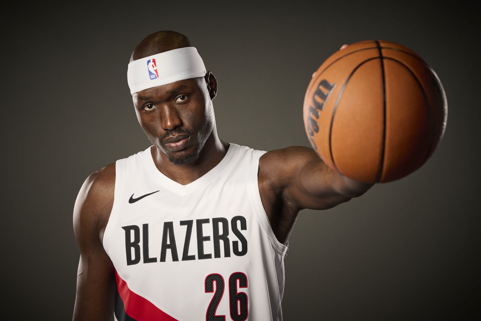 Риз реализовал 4 из 5 трехочковых, набрал 12 очков, 2 передачи и 0 ошибок при общекомандном показателе плюс-минус +21.