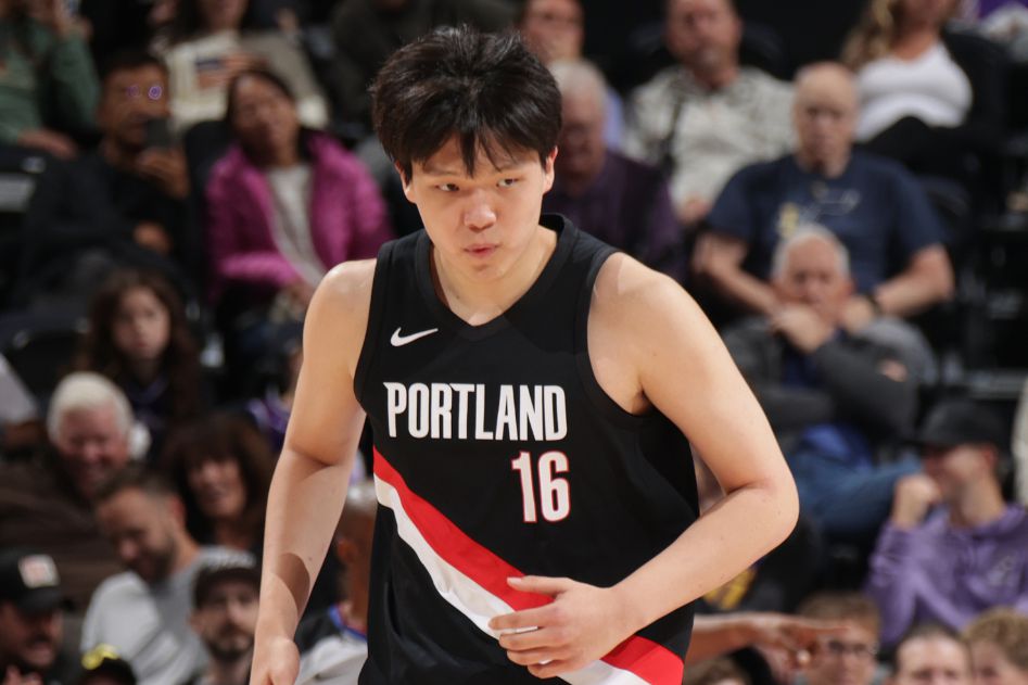 Туодзи: Руководство озадачено обвинениями китайских фанатов в адрес Ян Хансена, и Шарп тоже потратил много времени на их изучение