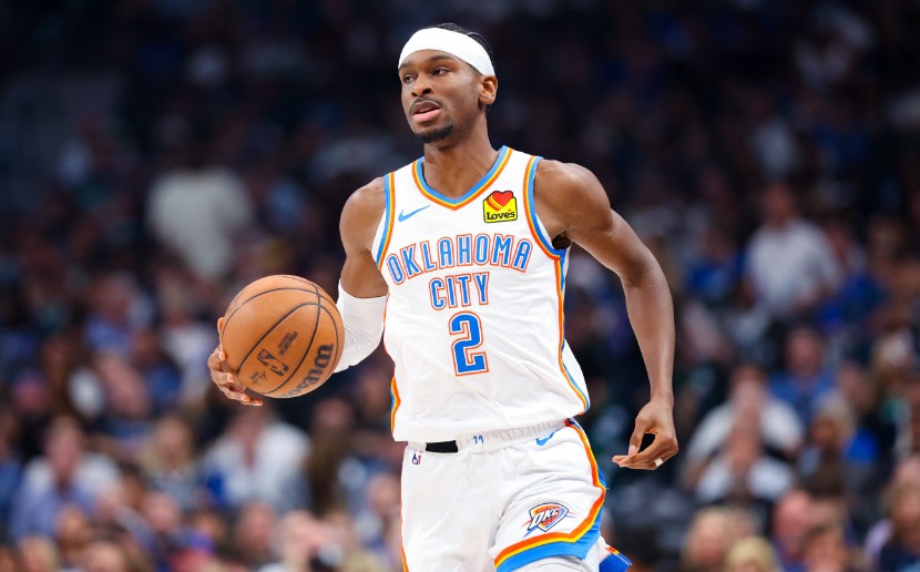 Комплексное исполнение! Александр набрал 9 очков, 5 передач и 2 перехвата в первой четверти.