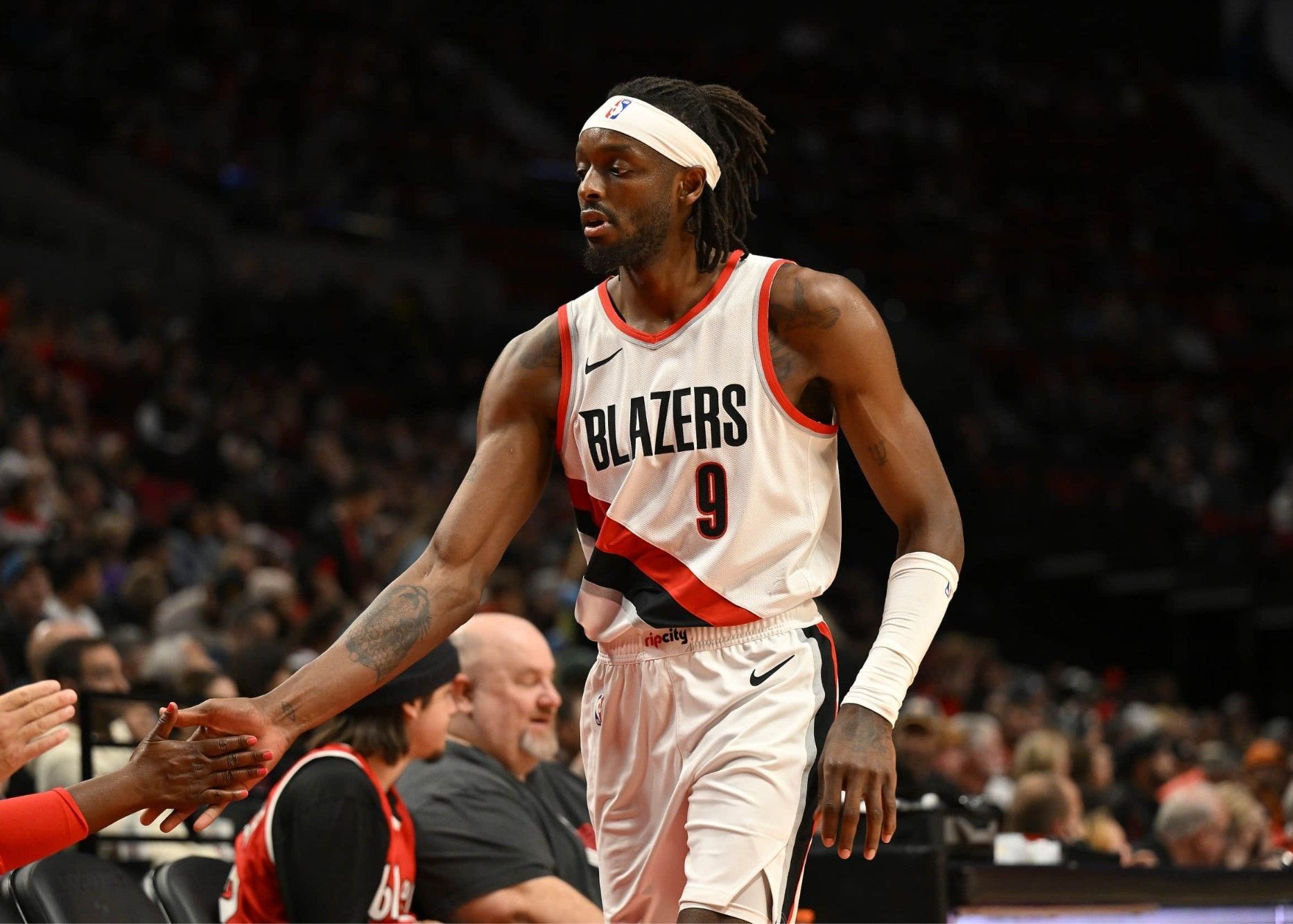 Репортер команды: «Трэйл Блэйзерс» организовали беседу за закрытыми дверями после поражения от «Рокетс», надеясь сохранить единство в ходе беседы